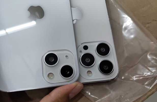 连山苹果手机维修分享iPhone 13‌机模长什么样 